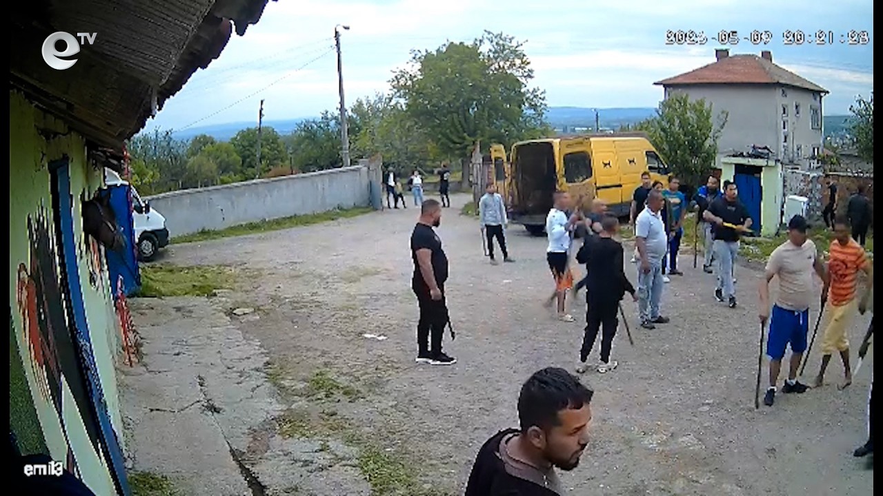Четирима души са в ареста и трима в болница след бой между две ромски фамилии в Симеоновград