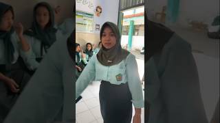 Download lagu Niken's attitude at school is jaw-dropping, not everyone wants it #nikensalindry #nyoutubeshorts ... mp3