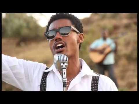 Tesfaye Gabiso እጅግ ተጨንቄ ስማጸን አይተሀኝ (Remix by Biniyam Mokenen)