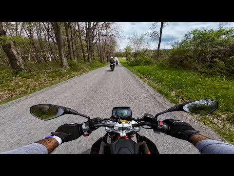 Thumbnail for Perfect Beginner Bike | 2024 BMW G 310 R | POV Demo Ride | 4K by Motorcycle, BMW, video, BMW G 310 R, vide