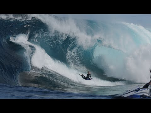 BODYBOARDING SLABS AT SHIPSTERNS BLUFF--East coast and Tasmanian riders take on the bluff!
