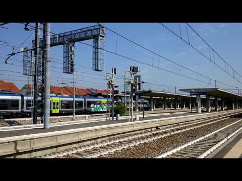 JAZZ ARRIVA IN STAZIONE A TORINO STURA (TO) 10 - 9 - 2016