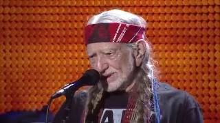 Willie Nelson &amp; Family – I&#39;ll Fly Away (Live at Farm Aid 2016)