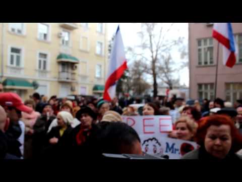 Krim blickt nach außen – Kritik und Demonstration wegen OSZE-Mission [mit Video]