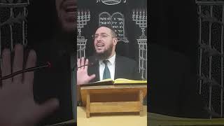 דקה של הלכה הגאון הרב יעקב ישראל הכהן הלכות ציצית #73 (דר וסוחרת - הלוויין של מרן) - התמונה מוצגת ישירות מתוך אתר האינטרנט יוטיוב. זכויות היוצרים בתמונה שייכות ליוצרה. קישור קרדיט למקור התוכן נמצא בתוך דף הסרטון