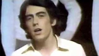 Joujou à la casse Music Video
