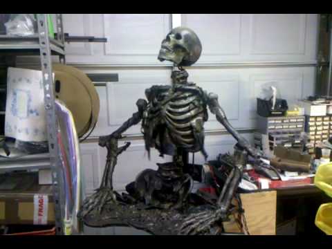 Scareparts motorized skeleton