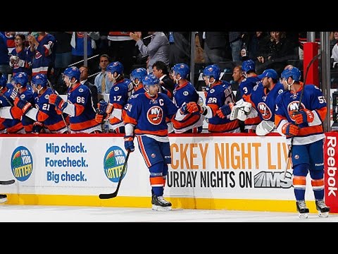 Tavares buries rebound past Crawford