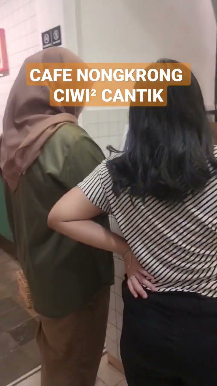 Tempat nongkrong seru buat kamu yang suka selfie! Coba deh café hits di Malang yang jadi favorit cewek-cewek cantik ini,...