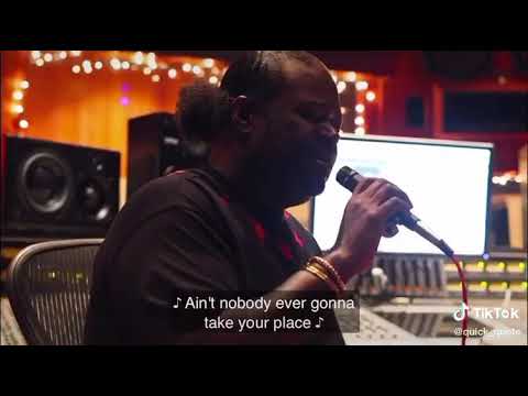 Ain’t nobody ever gonna take your place (Justin Bieber in the studio)