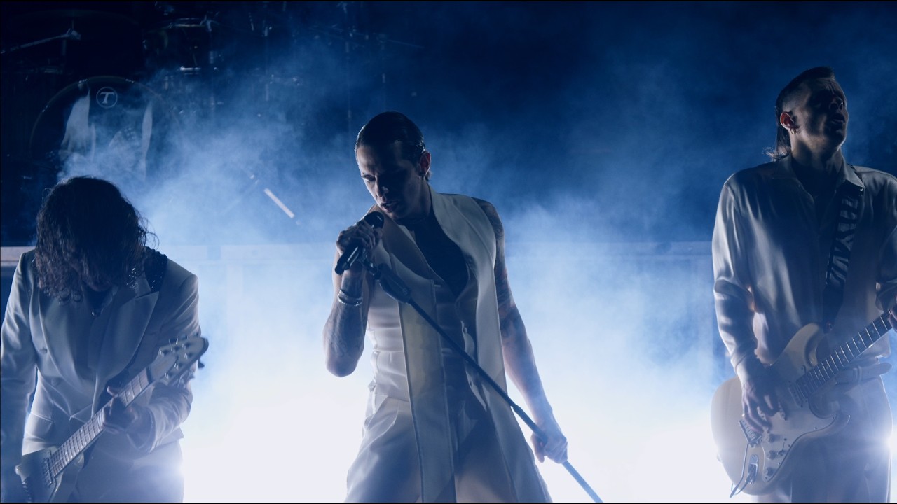 Achille Lauro mit dem Titel 'In Viaggio Verso Il Paradiso' / Video ((jetzt ansehen)) mit dem Titel 'In Viaggio Verso Il Paradiso' / Video ((jetzt ansehen))