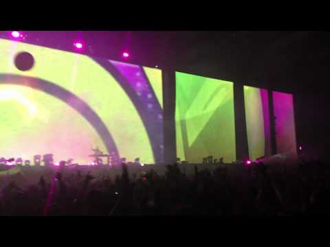 Fatboy Slim set BBB5 Steve Angello - Rave 'N' Roll