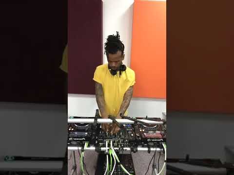 Floyd Lavine - Live in Mix Fm Angola