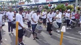 Banda el hogar desfile de Juan Diaz 2012