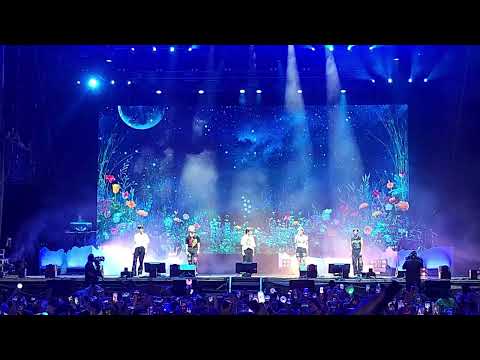 [4K] Tomorrow X Together - Blue Spring, Lollapalooza 2023 (Fancam)
