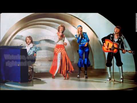 ABBA-Waterloo Eurovision 1974 Sweden (ENGLISH TRANSLATION)
