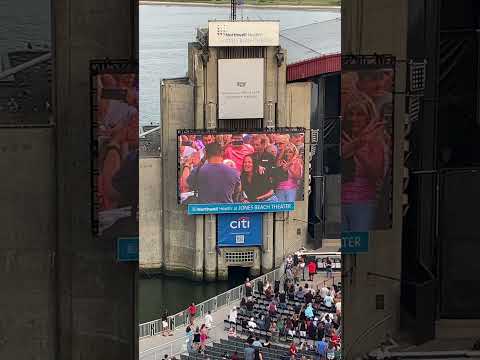 Berlin - She Sells Sanctuary (The Cult cover), Jones Beach Theater 2023.07.23