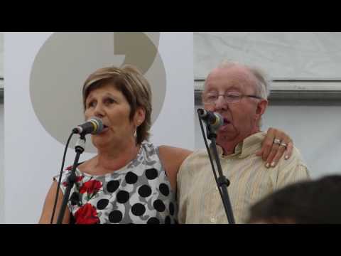 Finale Plin 2016 du championnat de Bretagne de Gourin chantée par Marcel Guillou et Claudine Flohic
