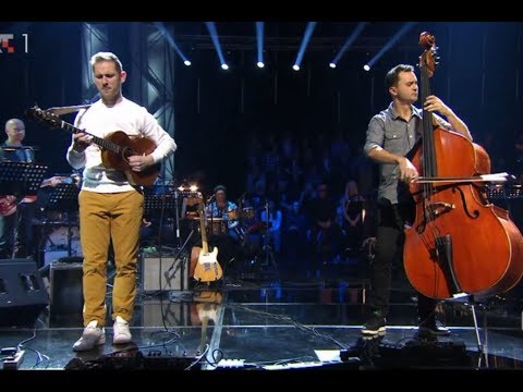 Hojsak & Novosel - Varijacije na temu Bećarca i Thunderstruck (AC/DC)