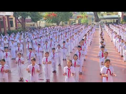 Dung Trần  Facebook