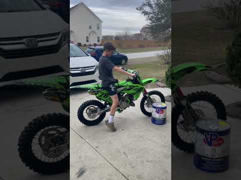 VP T2 two stroke racing fuel #supercross #motocross #viral #dirtbike #vp #vpracingfuels #shorts
