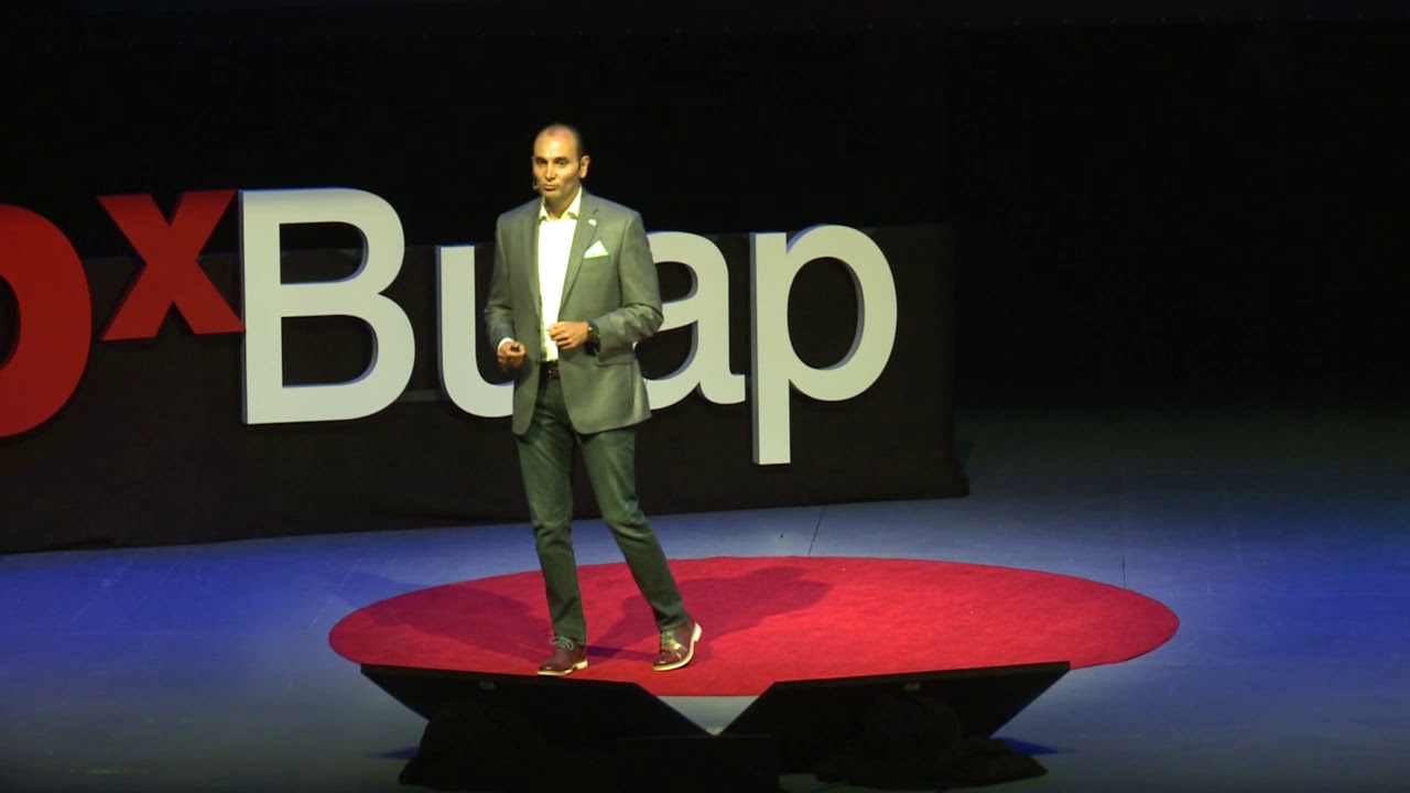 Movilidad sustentable, la salud de la ciudades en el mundo | Alfonso Vélez Iglesias | TEDxBUAP