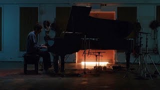 Lauv - Chasing Fire (Stripped - Live in London)