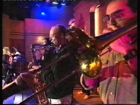 Billie Ray Martin & Slash (Guns N Roses) "Tear Your Playhouse Down" Jonathan Ross