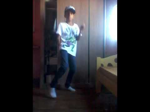 Mc kalzin mc gw só socadão(passinho dos maloka