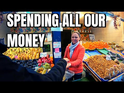 Spending all our MONEY | Central Market Hall, Budapest