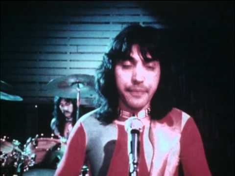 download lagu mp3 mp4 Redbone Wounded Knee Mp3, download lagu Redbone Wounded Knee Mp3 gratis, unduh video klip Redbone Wounded Knee Mp3