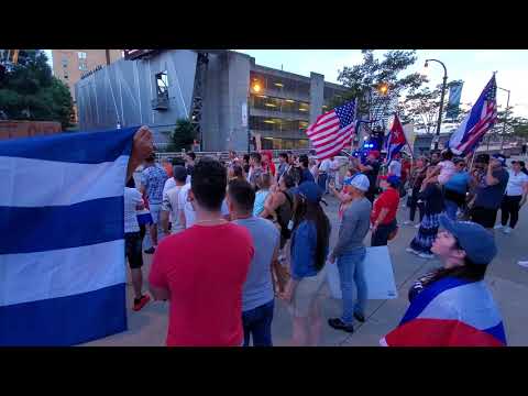 Singing Cuban National Anthem in Support of Cuban Freedom - Atlanta