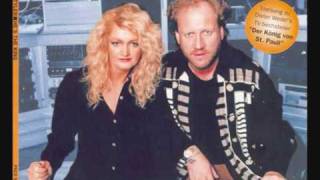 bonnie tyler he is the king accoustik version