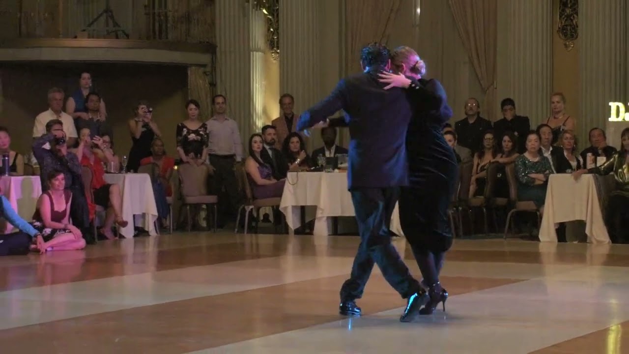 Facundo de la Cruz & Noelia Hurtado at Gavito Tango Festival 2/3