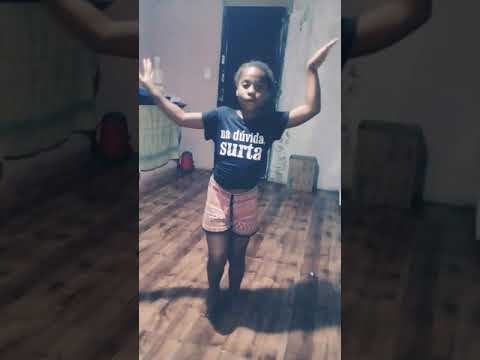 Dançando toca o terror