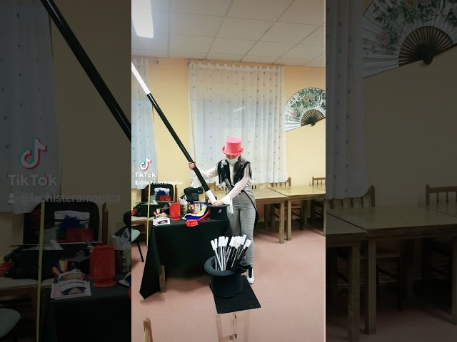 Vídeo relacionado con Truco de varita de truco para fiestas, espectáculos de escenario, espectáculos de ilusión, accesorios de truco para escenario callejero, mago, fiesta, varita mágica