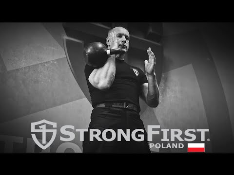 Kettlebell StrongFirst SFG1 - Poland 2021 | Dariusz Waluś