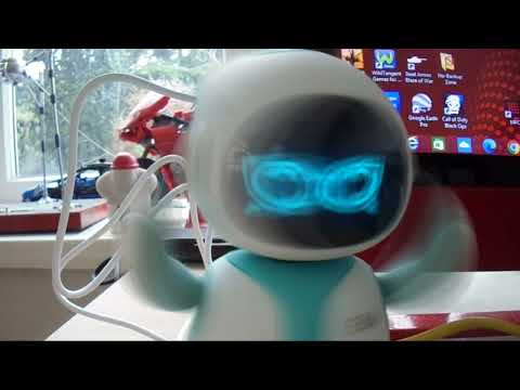 Eilik (Desktop Companion Bot)