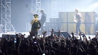 Green Day - King For a Day/ Shout/ Satisfaction/ Hey Jude (Prague 22.1.207)