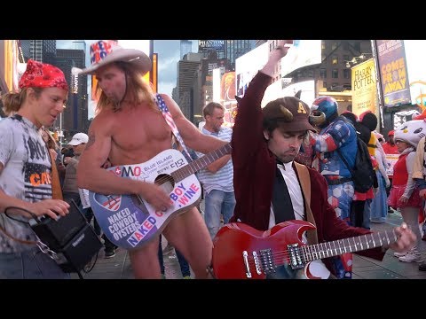 ACDC's Angus Young Halloween Costume at Photo Plus Expo