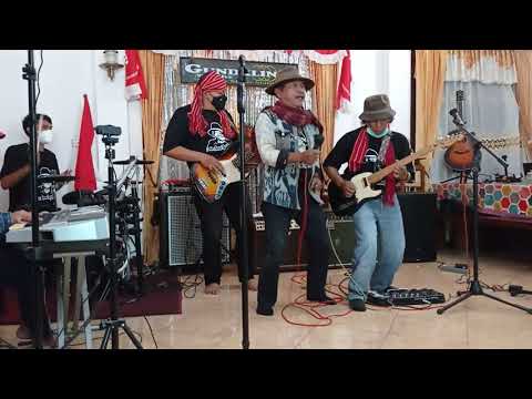 Joy Harlim Sinuhaji/Nonink/Rockaro. Lagu "Madona Berastagi". Ciptaan: Mersik Sembiring. Live Show.