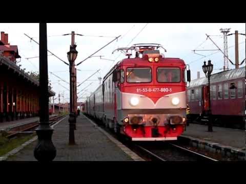 Delfinul 880 trage R 651 Bucuresti Nord-Suceava Nord pe 20.05.2011