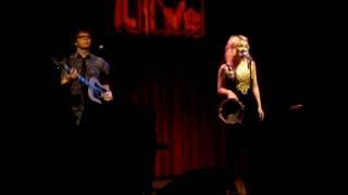 Kate Miller-Heidke - &quot;Can&#39;t Shake It&quot;