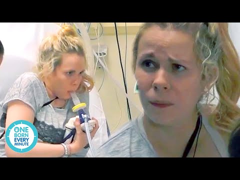 Calling The EMERGENCY Crew After The Birth! | One Born Every Minute