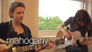 Smoke Fairies - Dancing Light // Mahogany Session