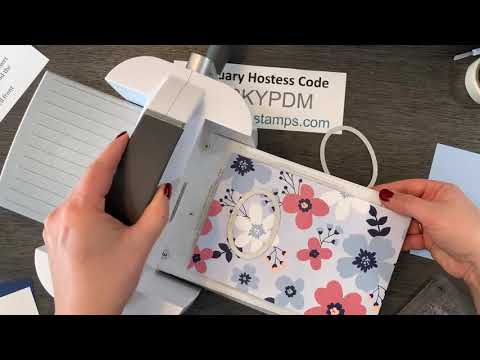 Trifold Window Card - Papercrafting Playdate #6