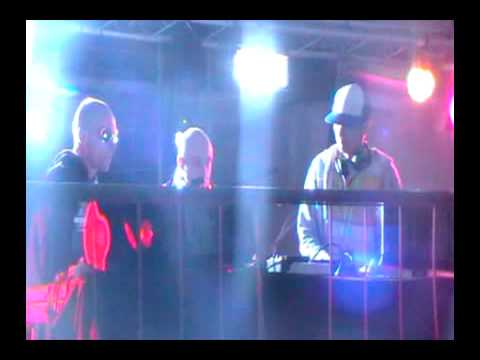 [06.08.2011] MAX NOIZE @ Airport Jam [Breaks Step Arena].mpg