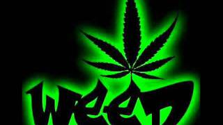 Potluck Featuring Dank Alumni - I Love Smokeing Weed