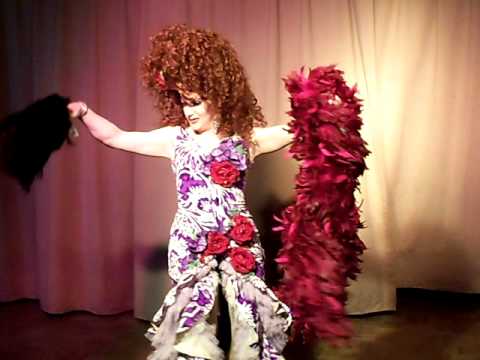 Holotta Tymes - Shady Dame from Seville.MOV