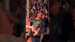 asi vive cada hijo de shakira sus conciertos